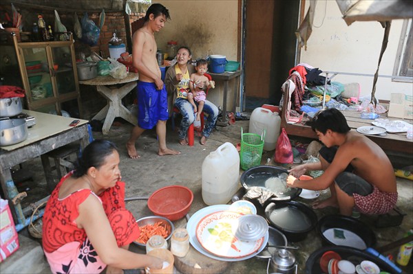 Семья тук-туков (10), Камбоджа